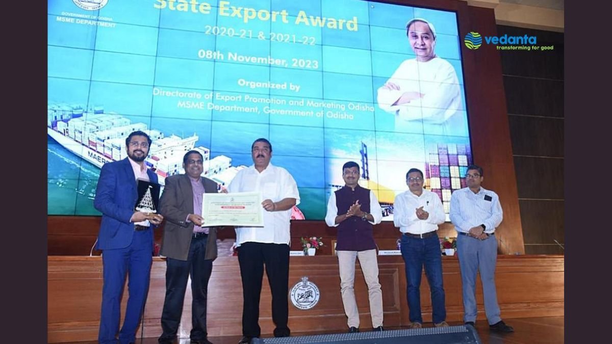Vedanta Aluminium Bags ‘Best Exporter Award’ from Govt of Odisha.