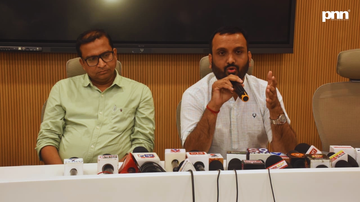 Hiraba no Khamkar Empowers 21,000 Girls’ Education